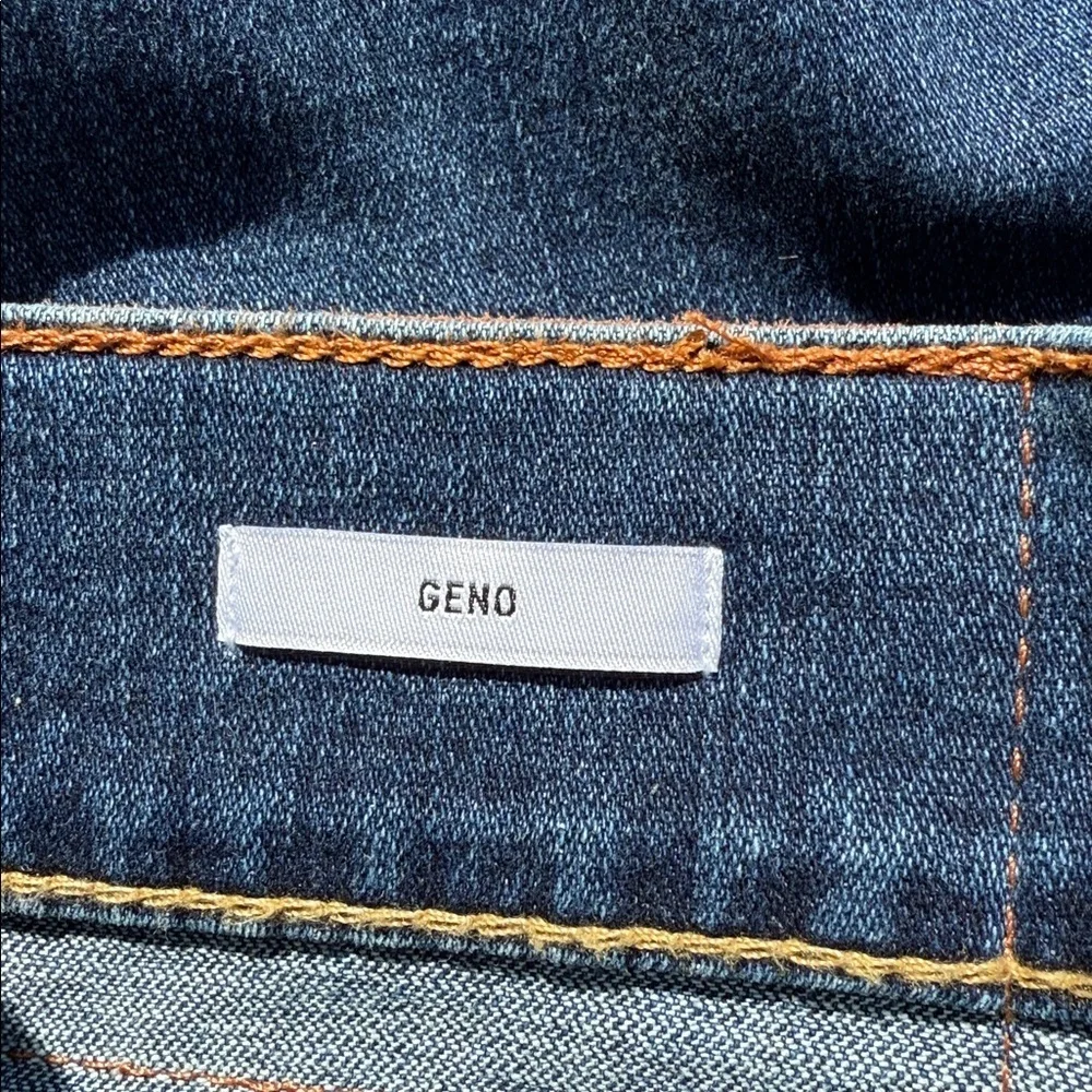 NWT True Religion -  Relaxed Slim GENO - no flap- classic indigo - size 42